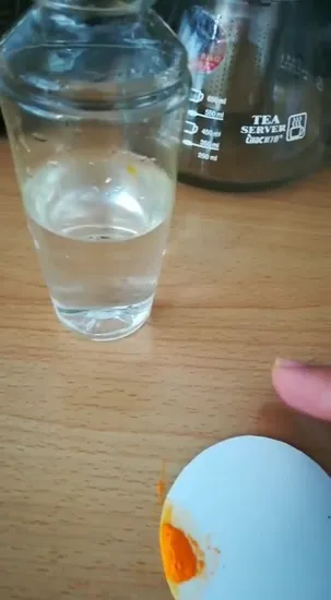 Coenzyme-Q10 CAS 303-98-0 de l'eau de supplément nutritionnel diététique de santé 98% poudre en vrac avec une qualité fiable
